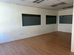 Tradehub 21 (D22), Office #531648491